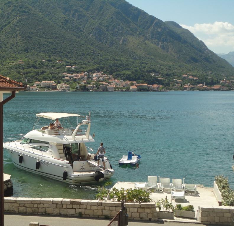 Apartment The Sea Coast Kotor Eksteriør bilde