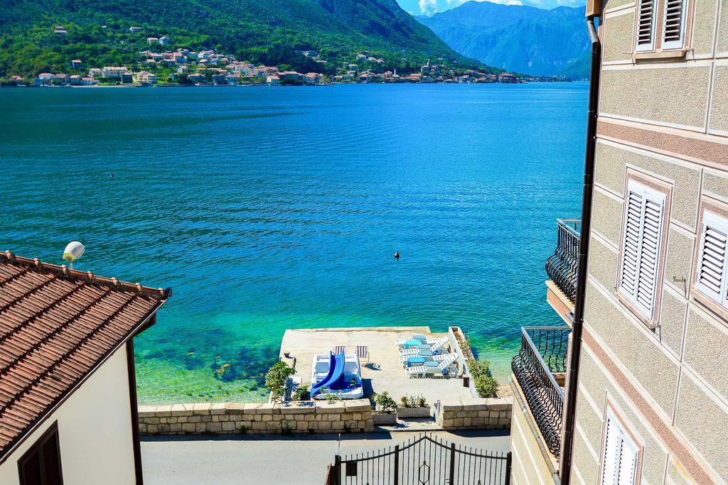 Apartment The Sea Coast Kotor Eksteriør bilde