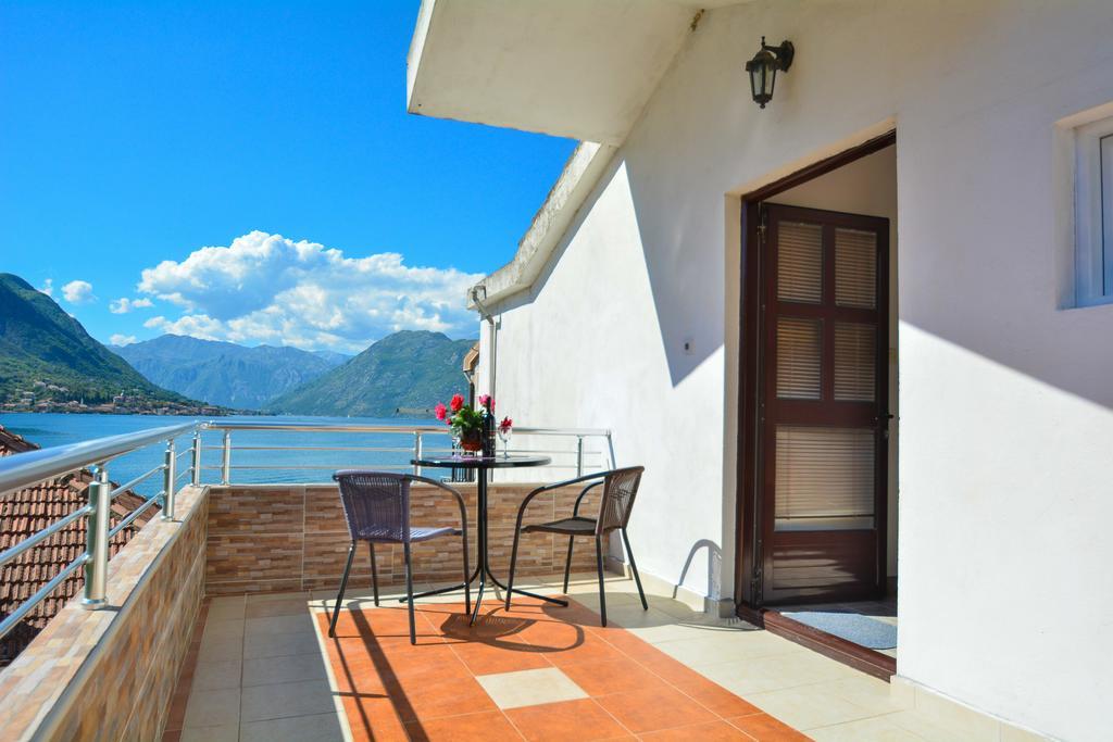 Apartment The Sea Coast Kotor Eksteriør bilde
