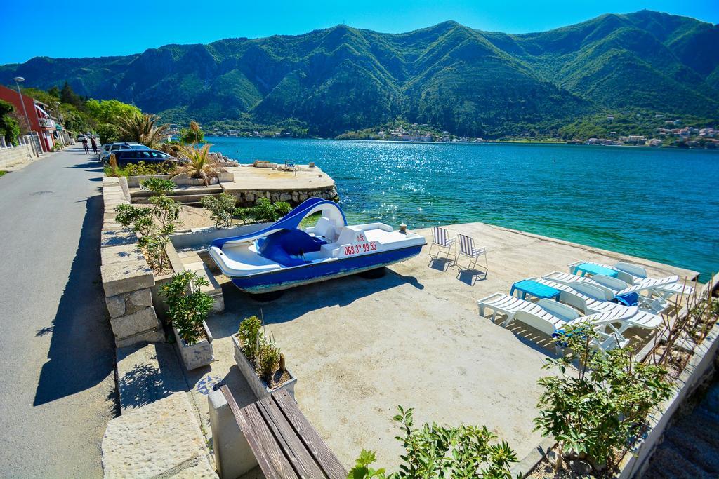 Apartment The Sea Coast Kotor Eksteriør bilde
